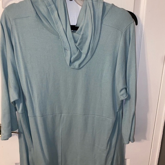 2x dresses and a sweater top - Picture 9 of 9